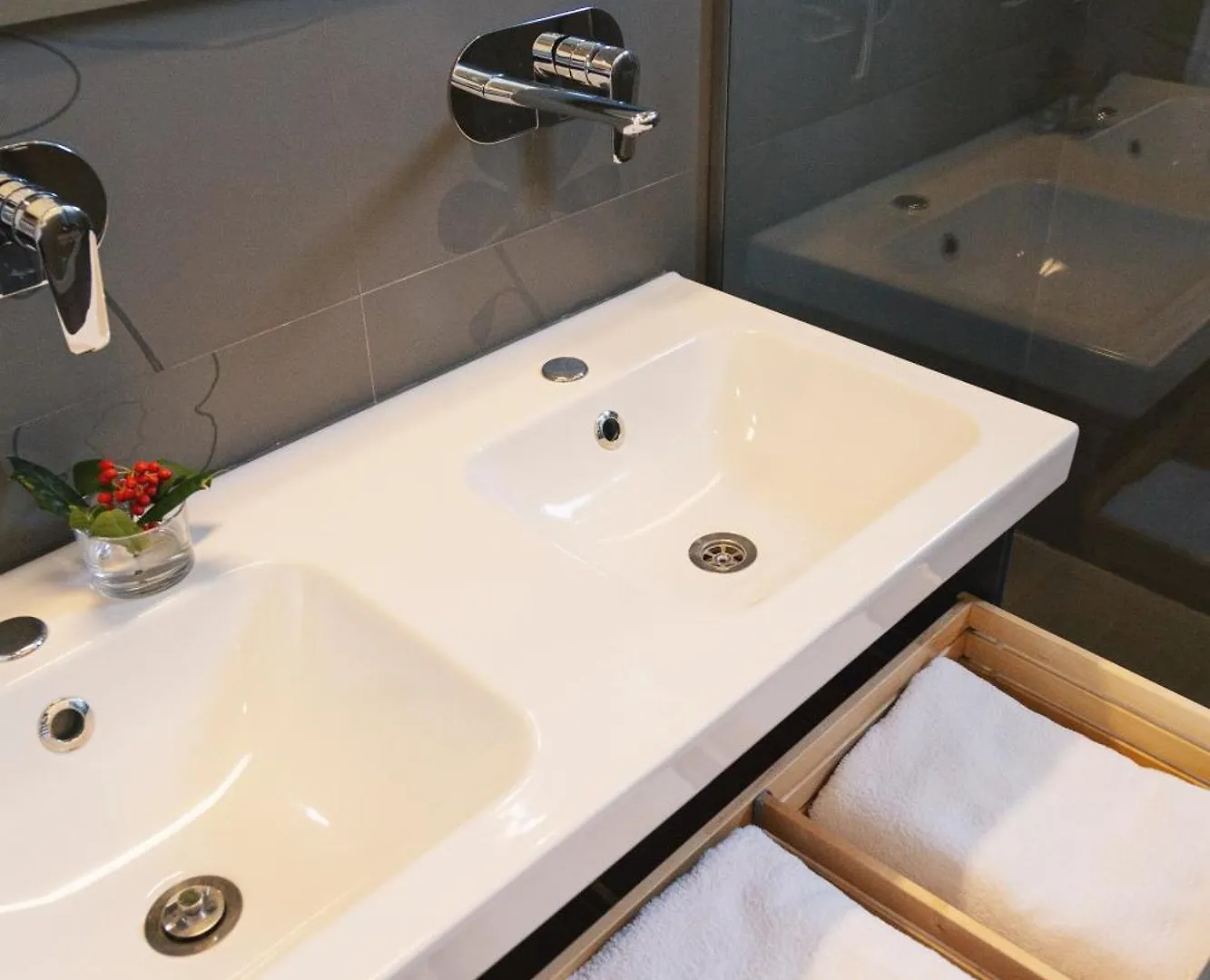 Park View Apartment Tirana